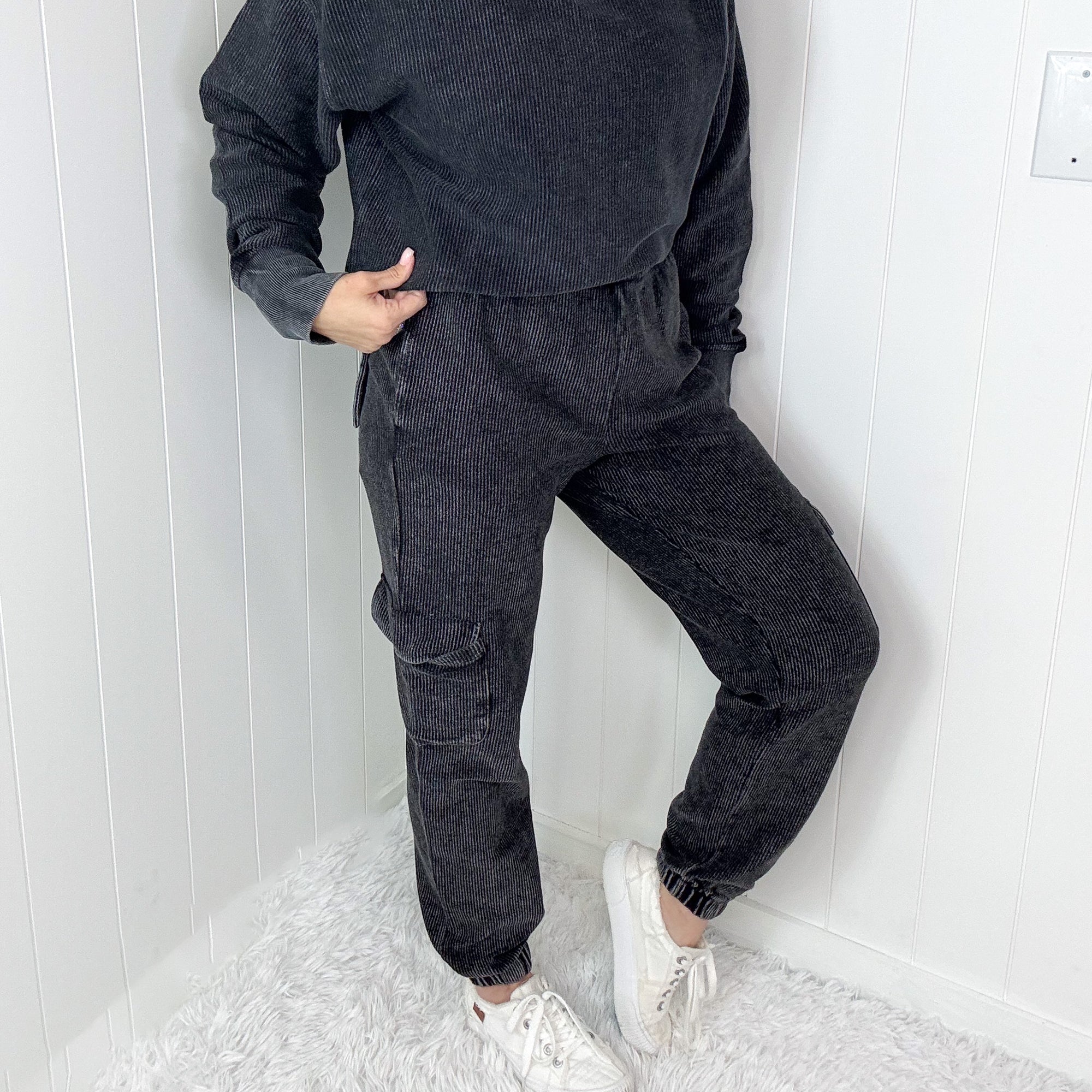 Luxe Snow Washed Corded Cargo Jogger Pants in 2 Colors - Boujee Boutique 