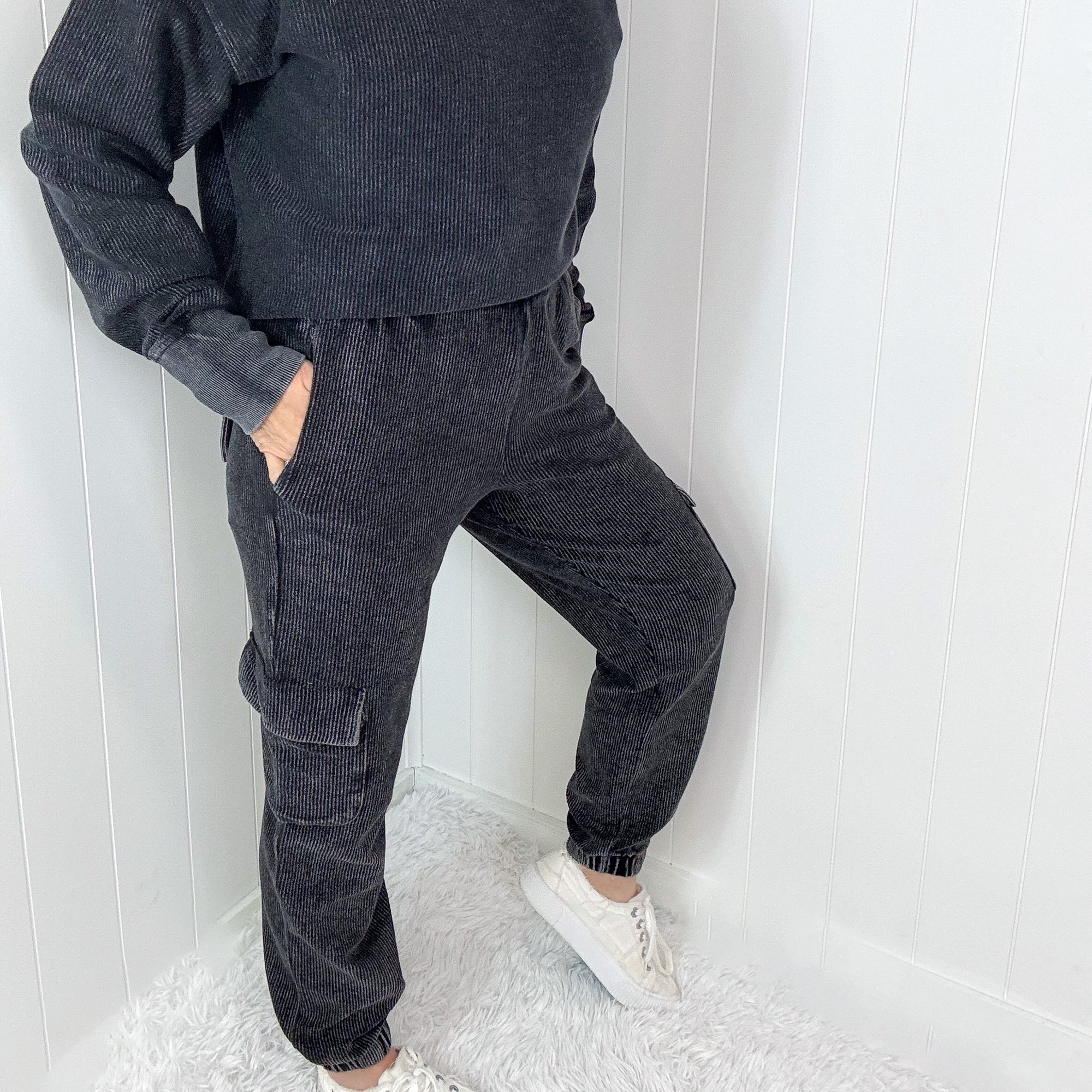 Luxe Snow Washed Corded Cargo Jogger Pants in 2 Colors - Boujee Boutique 