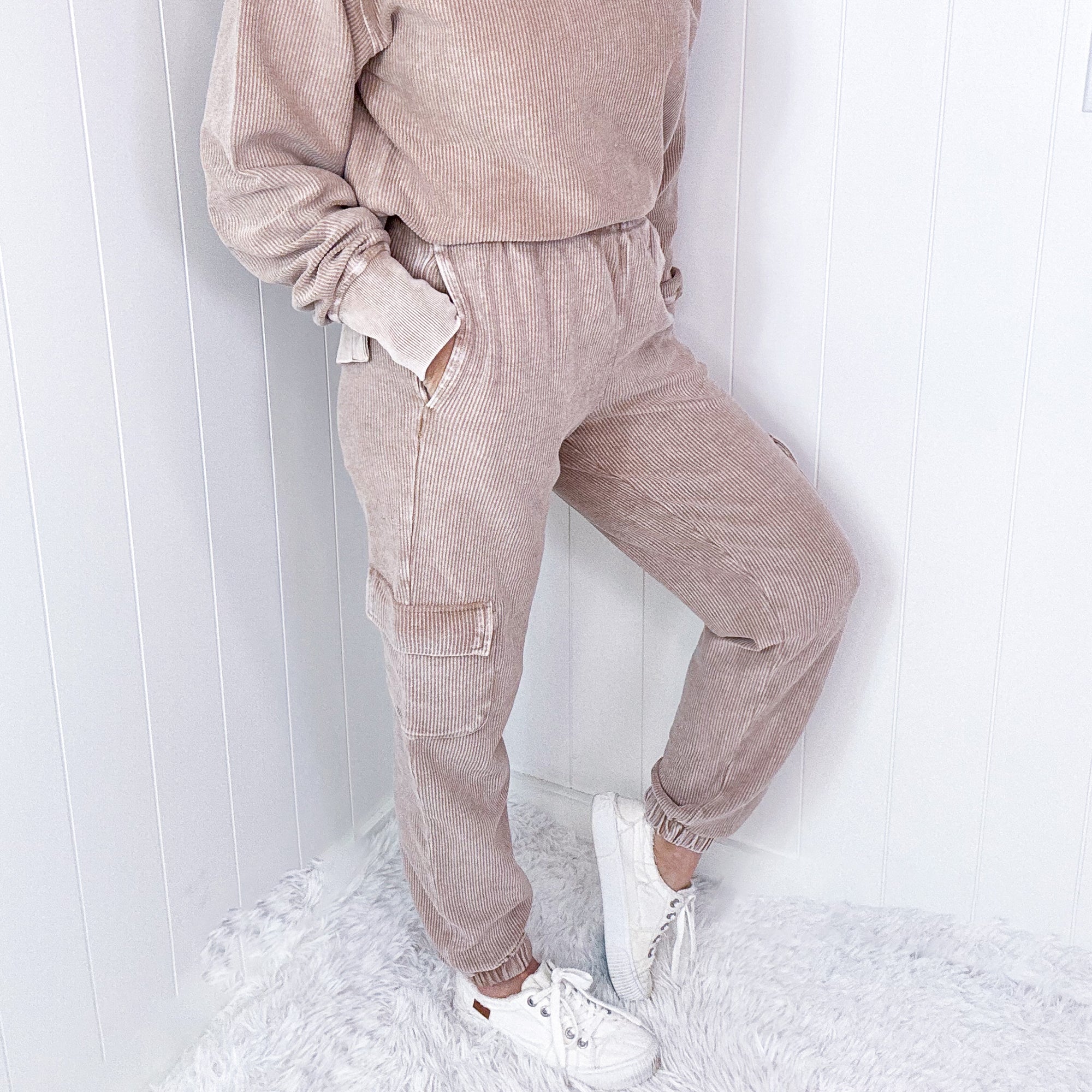 Luxe Snow Washed Corded Cargo Jogger Pants in 2 Colors - Boujee Boutique 