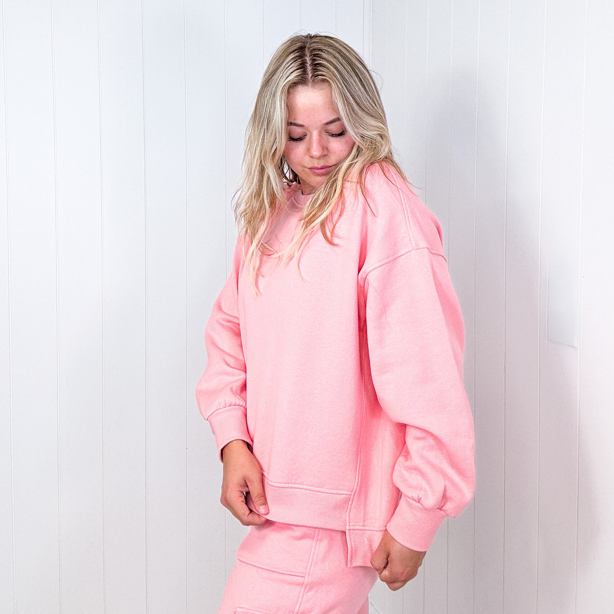 Risen Blush Oversized Step Hem Pullover Sweatshirt - Boujee Boutique 