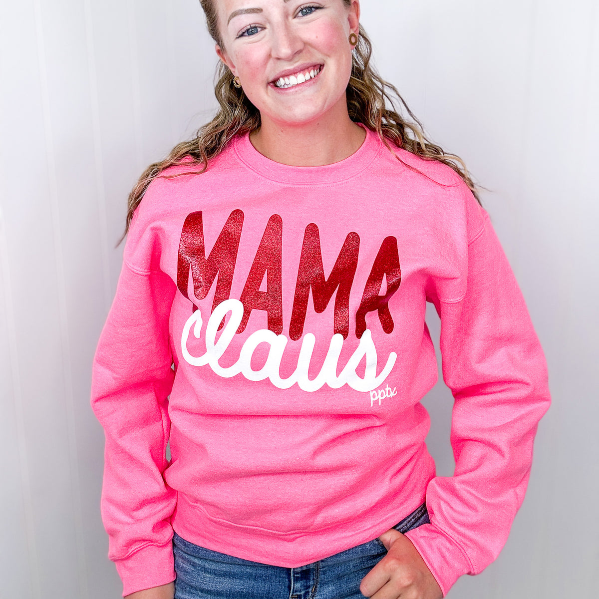 Glitter Print on Hot Pink Mama Claus Graphic Fleece Sweatshirt