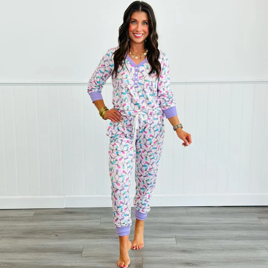 Pre-Order Christmas Lights Long Sleeve Jogger Pajama Set - Boujee Boutique 